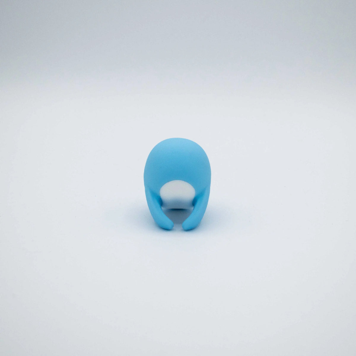 The Heavenly Humpback Finger Bullet Vibrator - Blue – body-safe materials | Fu'Cha Exotics