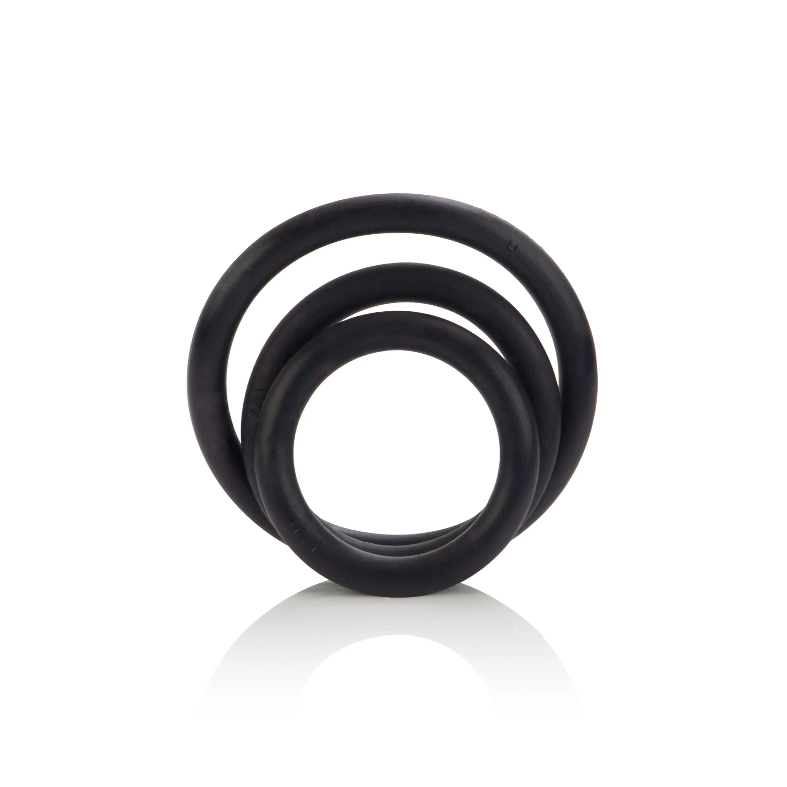 Three-piece black rubber ring set with three stacked rings